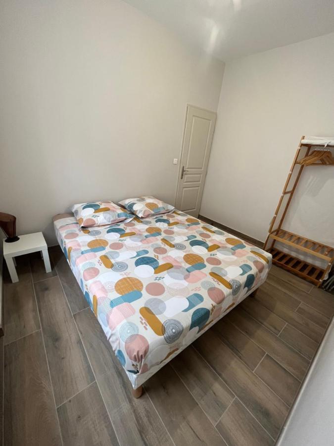 Appartement Renove A 15 Min De Lyon Saint-Fons Exterior foto